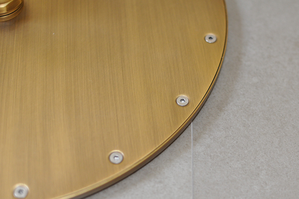 bát sen to bằng đồng