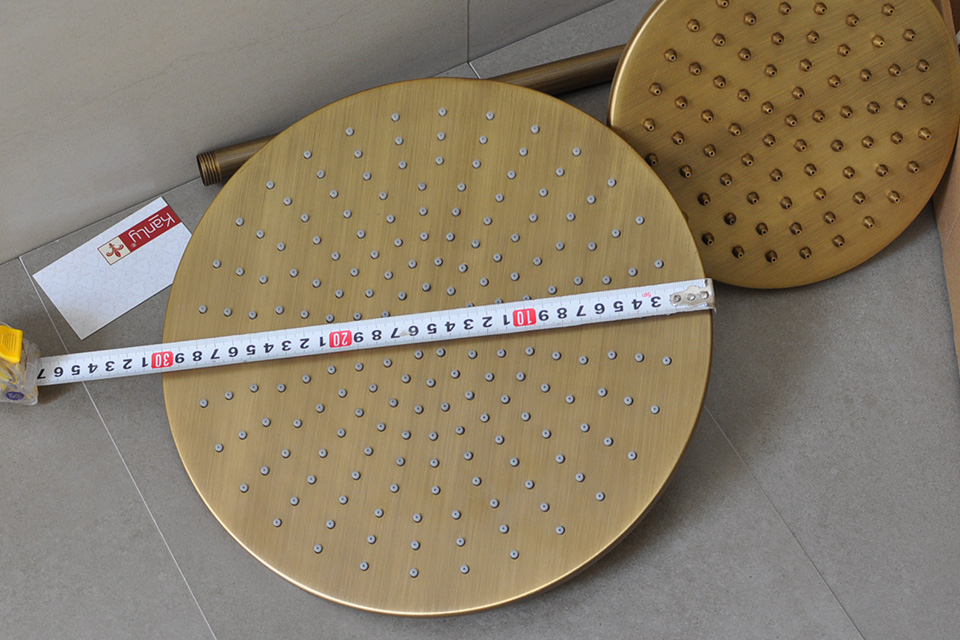 bát sen to bằng đồng