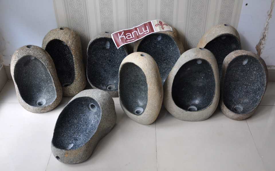 bồn tiểu bằng da cuoi