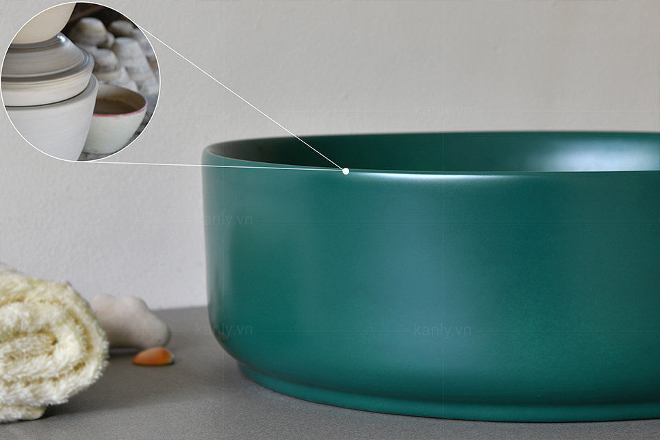 Lavabo sứ màu được hoàn thiện từ đất sét cao lanh