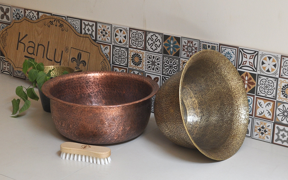 Chậu ngâm chân bằng đồng, bồn ngâm chân spa. 