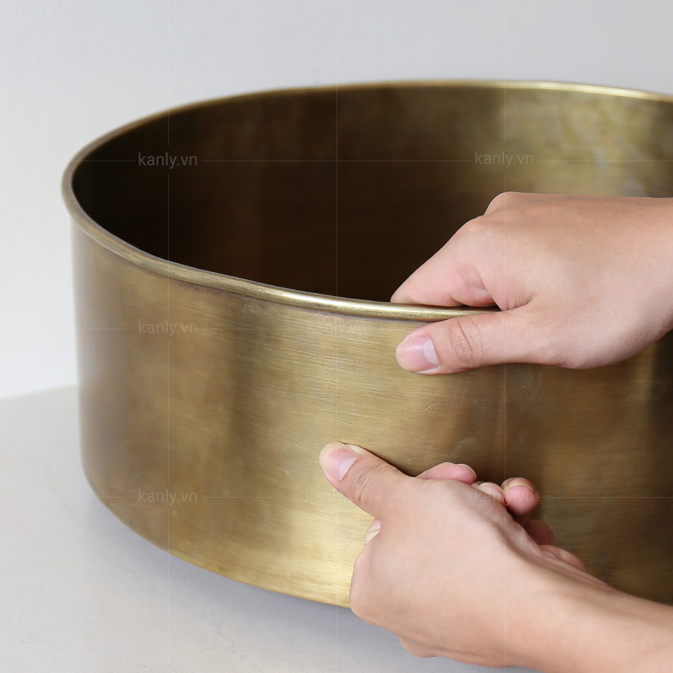 Chậu rửa mặt bằng đồng được gia công theo yêu cầu