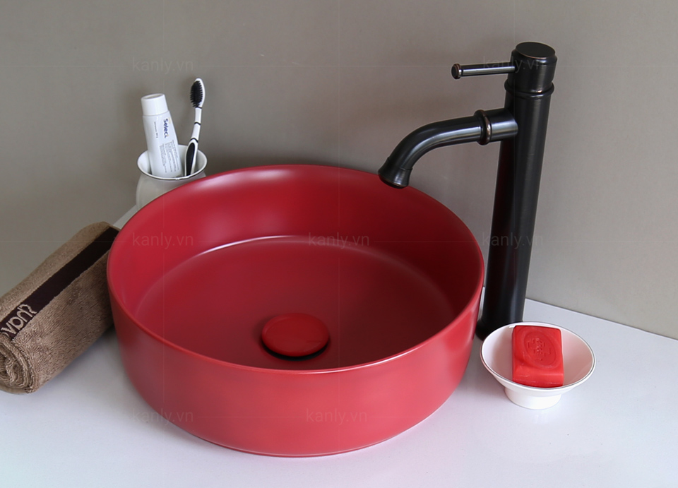 Lavabo gốm sứ màu đỏ SU528 hình dáng côn cân đối