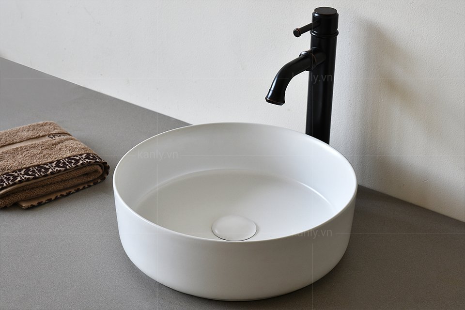 Chậu lavabo gốm sứ