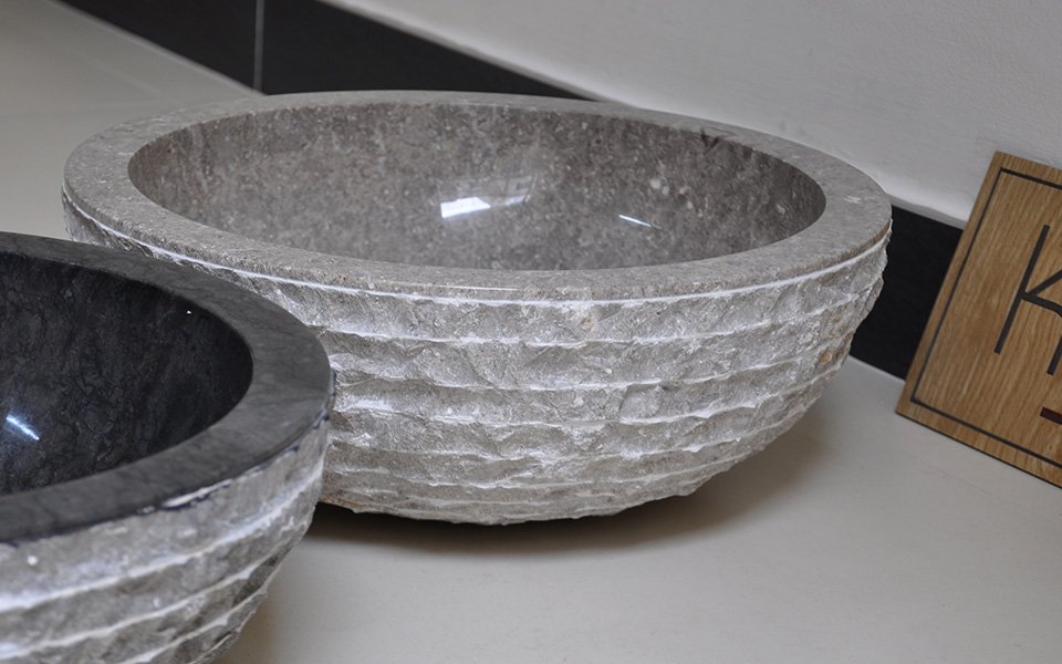 lavabo đá tự nhiên