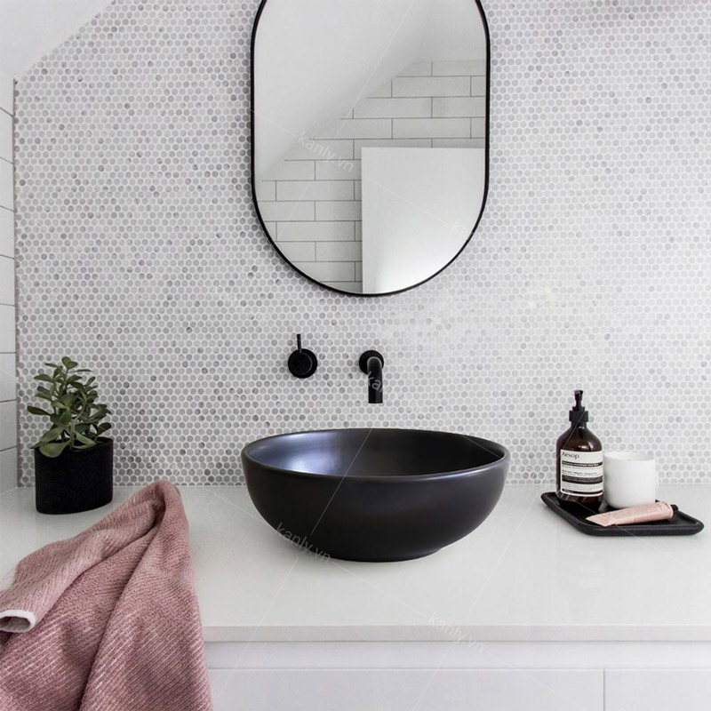 Lavabo tròn đặt bàn màu đen SU512 phong cách tinh tế, sang trọng