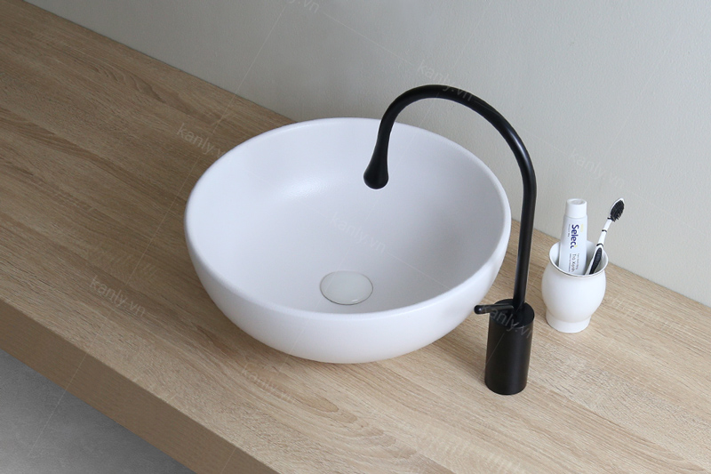 Lavabo tròn đặt bàn màu trắng tinh khiết, sang trọng
