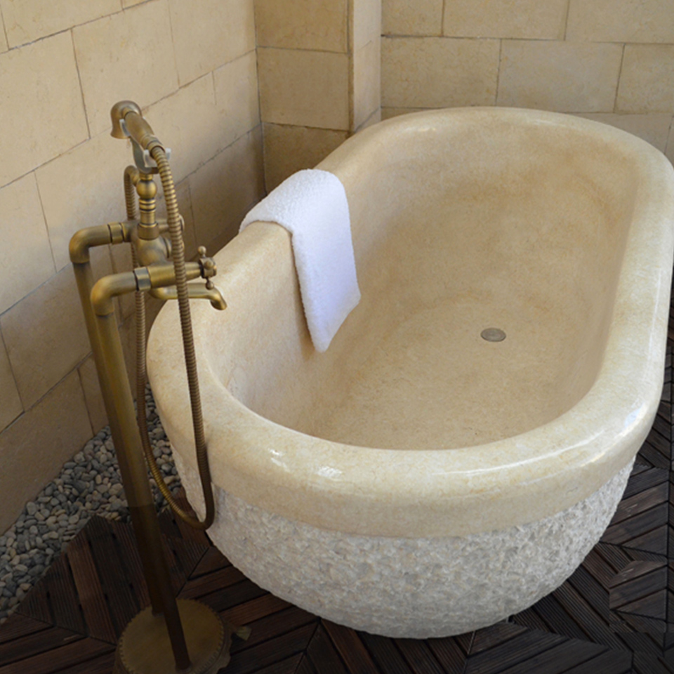 Kết hợp hài hòa với bồn tắm cổ điển